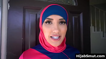 Istri Muslim Tidur dengan Tuan Tanah untuk Bayar Sewa