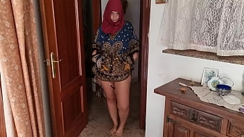 ML Hijab Hot dengan Pria Bule