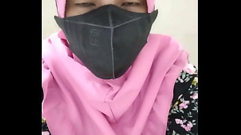 Adik Tiri Berhijab Colmek Demi Pacar