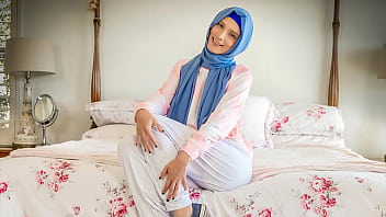 Pacar Ajak Hijabers Petualangan Seru – Hijablust