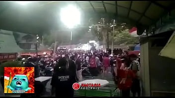 Duel Seru Suporter Desa Penari!