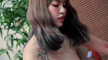 Gadis China Hot Bercinta dengan Pria Gemuk