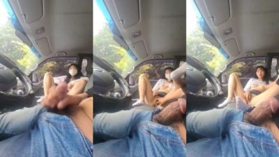 Masturbasi dengan Cewek di Dalam Mobil