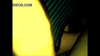 Mami Hot Indonesia Digituin Sama Teman Suami