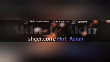 Gadis Asia Mengisap Kontol Dengan Penuh Gairah