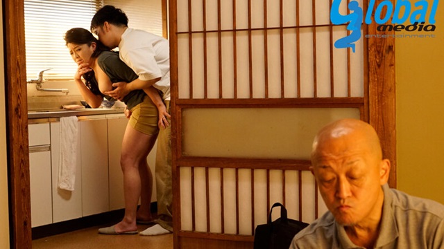 Newm-064 Gairah Terlarang: Ibu Dan Anak Di Usia 40-an – Kenikmatan Incest Yang Tak Terhentikan – Yuriko Takazono